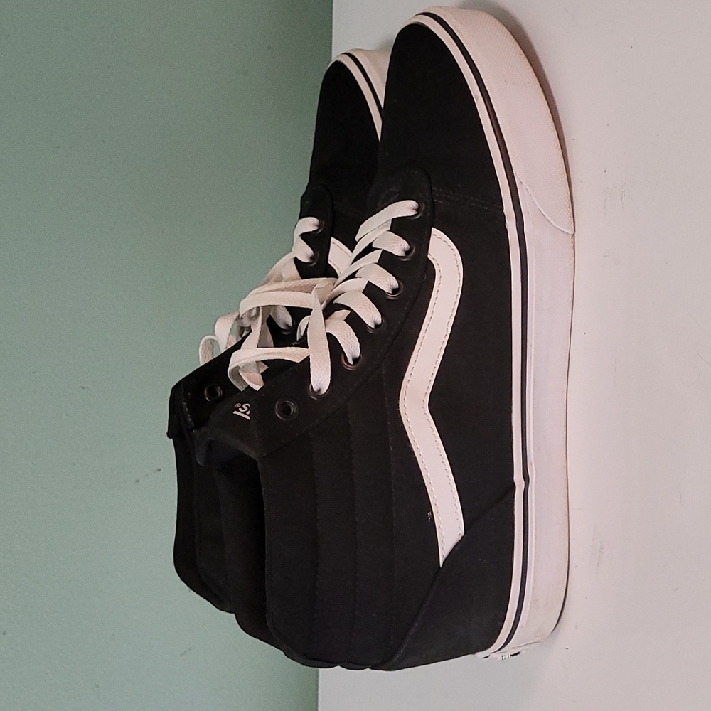 Women size 10 vans high tops black and white
